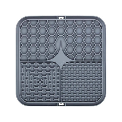 MeloMeal™ Lick Plate – Non-Slip Slow Feeder Mat for Dogs and Cats